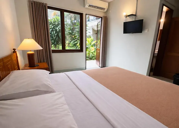 Hotel Winotosastro Garden Yogyakarta